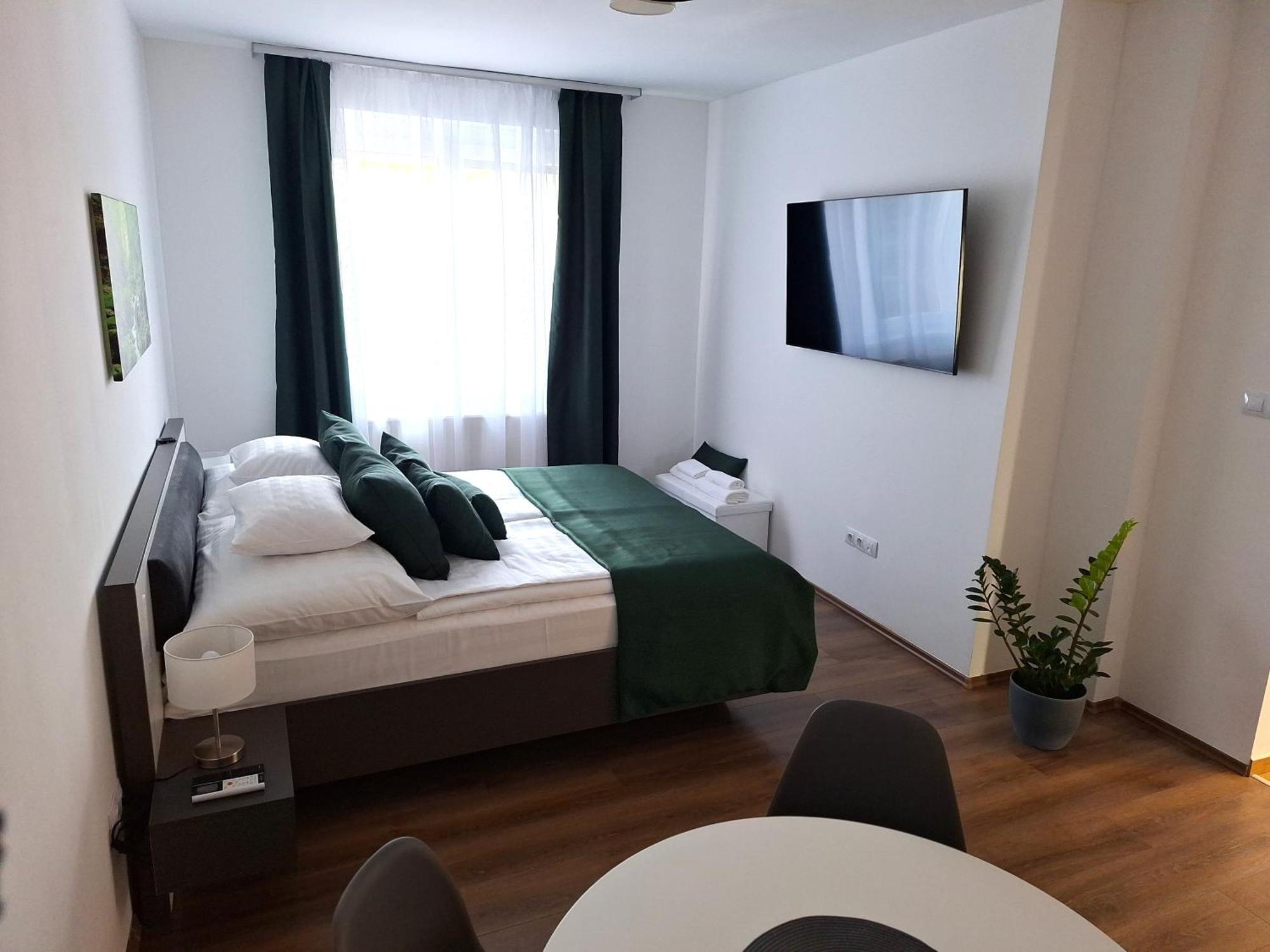 Happy Home Apartman Miskolc Exterior photo